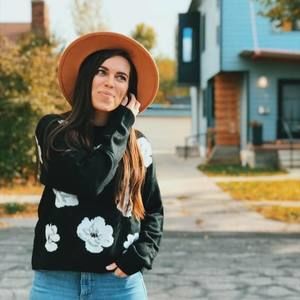 Meet your Posher, Nikki